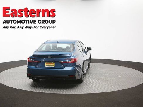 Used 2025 Toyota Camry SE FWD image 39
