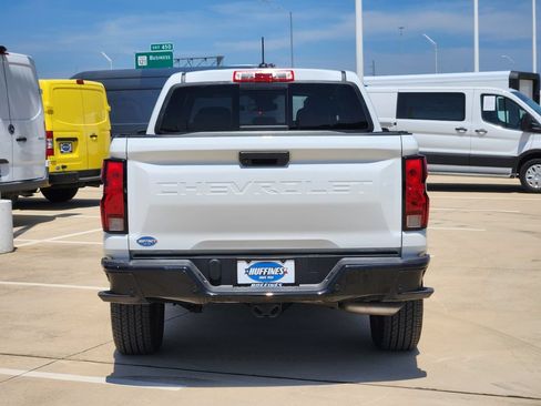 Used 2024 Chevrolet Colorado W/T w/ Safety Package RWD image 6