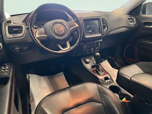 Used 2019 Jeep Compass Trailhawk w/ Leather Interior Group image 17