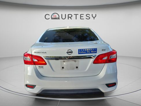 Used 2018 Nissan Sentra SV FWD image 13