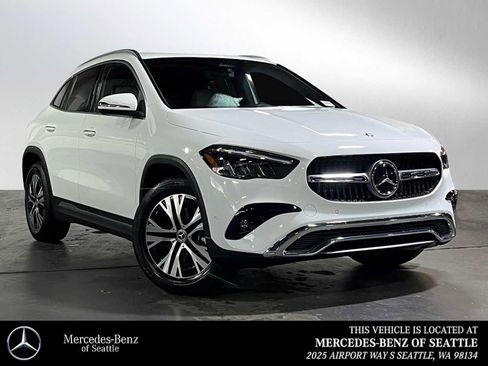 Certified 2025 Mercedes-Benz GLA 250 4MATIC image 1