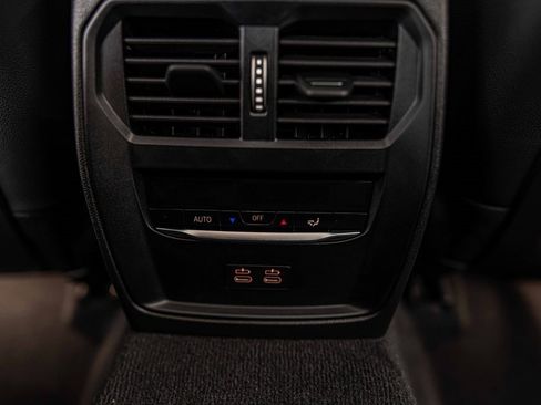 Used 2024 BMW 330i xDrive 330i xDrive w/ Premium Package image 36