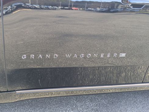 New 2026 Jeep Grand Wagoneer Limited w/ Premium Group II AWD/4WD image 32