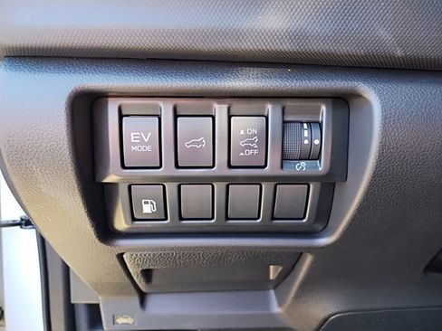 New 2026 Subaru Forester Touring AWD/4WD image 23