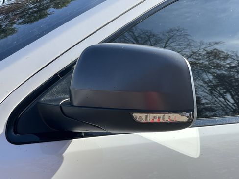 Used 2020 Jeep Grand Cherokee Trailhawk image 38