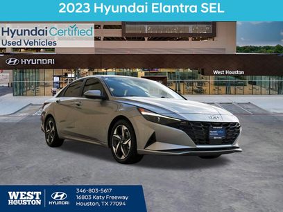 Certified 2023 Hyundai Elantra SEL w/ Convenience Package