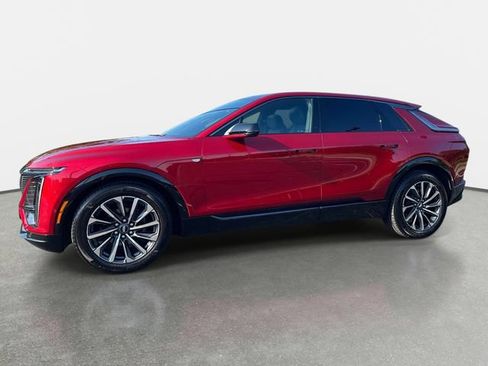 Certified 2024 Cadillac Lyriq Sport AWD/4WD image 2