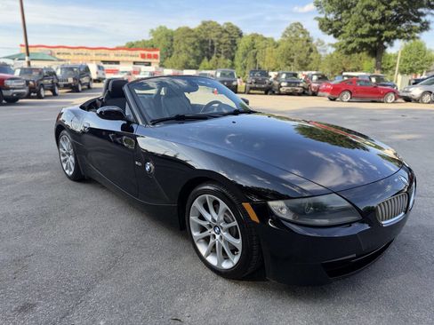 Used 2008 BMW Z4 3.0i RWD image 19