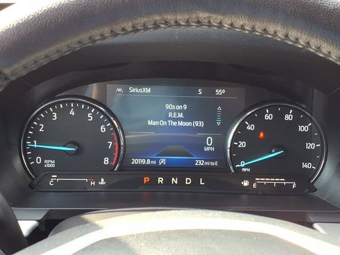 Used 2024 Ford Explorer XLT w/ Equipment Group 202A AWD/4WD image 26