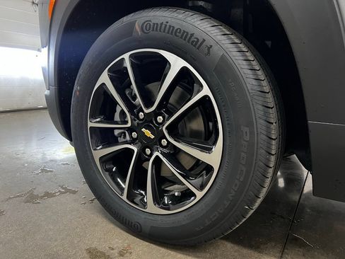 New 2026 Chevrolet TrailBlazer LT w/ Driver Confidence Package FWD image 10