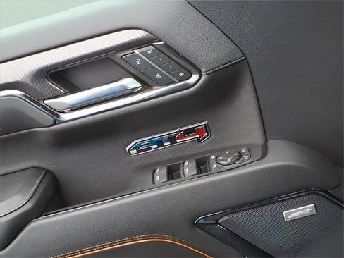 Used 2024 GMC Sierra 1500 AT4 w/ Technology Package image 17