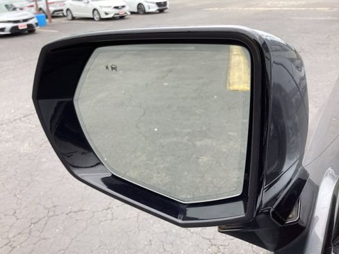 Used 2022 Chevrolet Tahoe RST w/ Sport Performance Package image 37