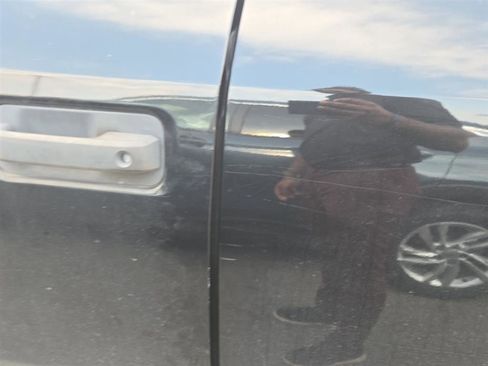 Used 2020 Ford F150 XLT image 1