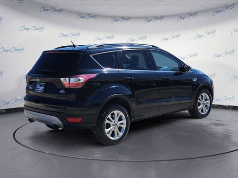 Used 2018 Ford Escape SE image 5