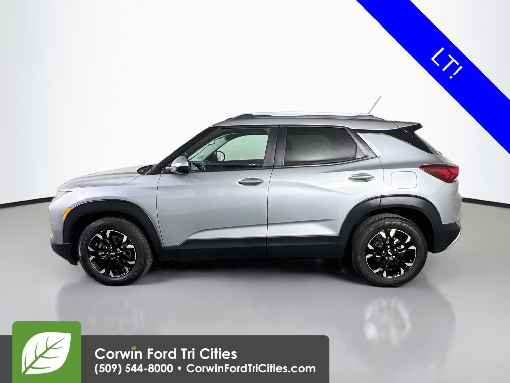 Used 2023 Chevrolet TrailBlazer LT w/ Convenience Package FWD image 6