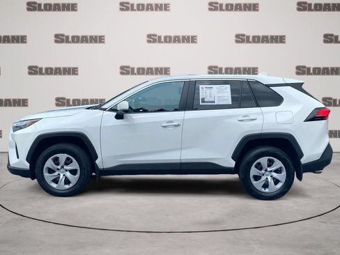Used 2024 Toyota RAV4 LE AWD/4WD image 2
