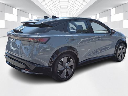 Certified 2024 Nissan Ariya AWD image 7