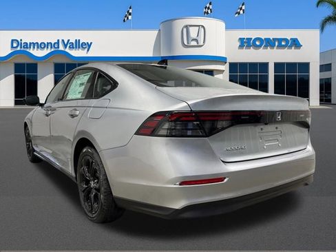 New 2025 Honda Accord SE image 5