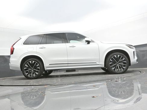 New 2026 Volvo XC90 B6 Plus AWD/4WD image 35