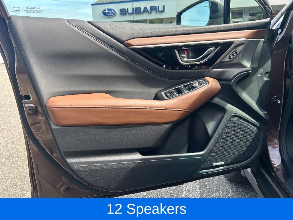 Used 2021 Subaru Outback Touring AWD/4WD image 13