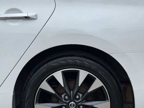 Used 2018 Nissan Sentra S FWD image 23