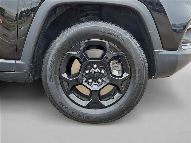 Used 2023 Jeep Compass Trailhawk AWD/4WD image 22