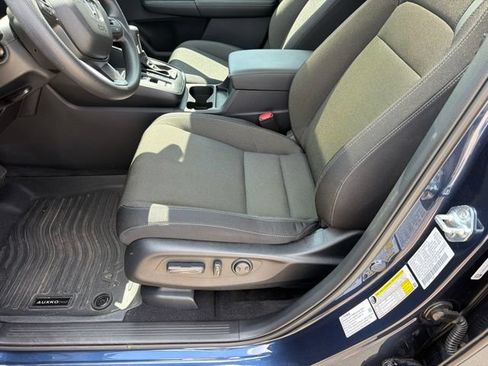 Used 2025 Honda CR-V EX image 9
