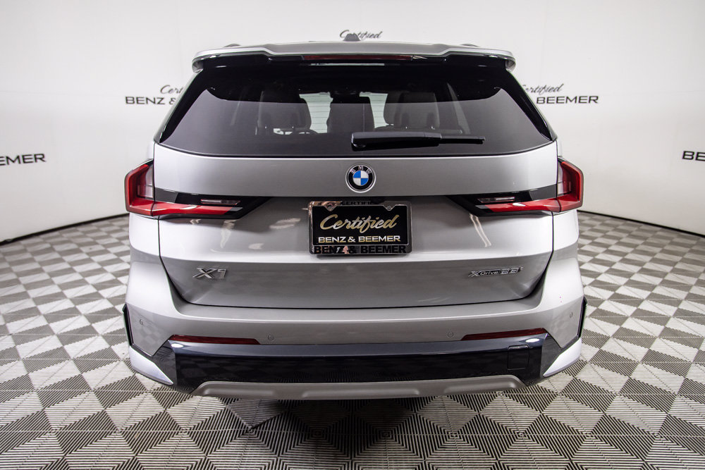 Used 2023 BMW X1 xDrive28i w/ Premium Package AWD/4WD image 7