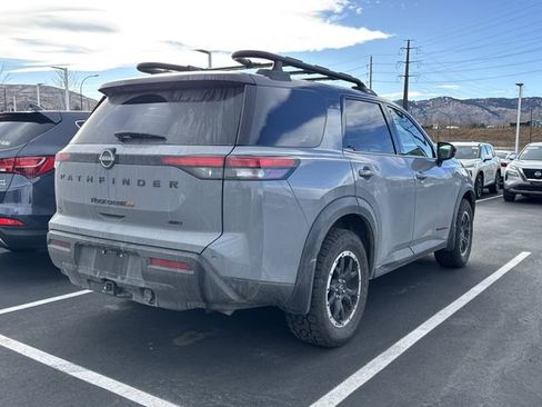 Used 2024 Nissan Pathfinder Rock Creek image 3