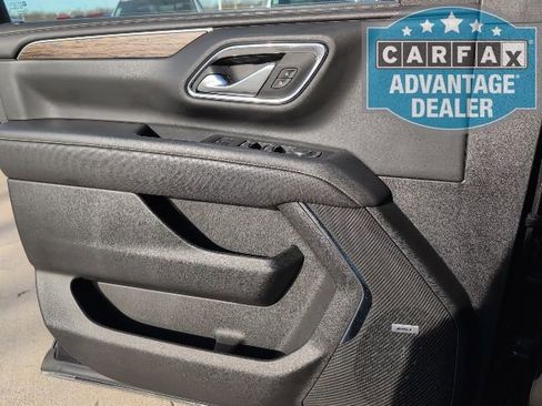 Used 2024 Chevrolet Tahoe Premier image 18