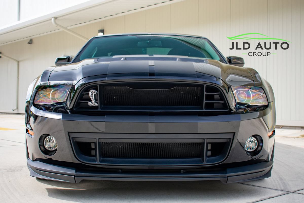 Used 2014 Ford Mustang Shelby GT500 w/ Equipment Group 821A RWD image 2