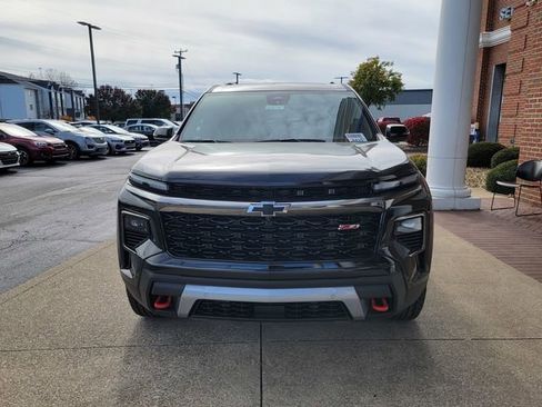 New 2026 Chevrolet Traverse Z71 w/ Enhanced Driving Package image 9