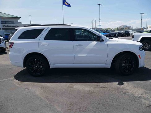 Used 2025 Dodge Durango GT w/ Blacktop Package AWD/4WD image 21