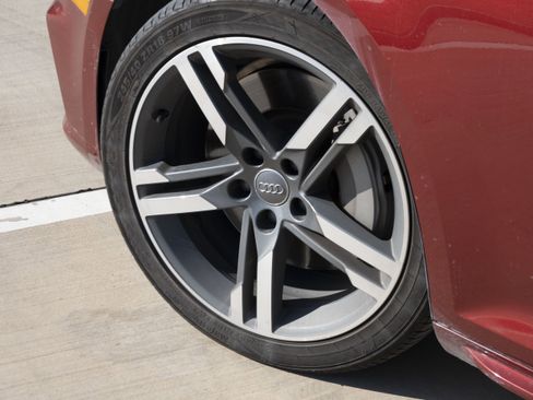 Used 2018 Audi A4 2.0T Premium Plus w/ Premium Plus Package image 6