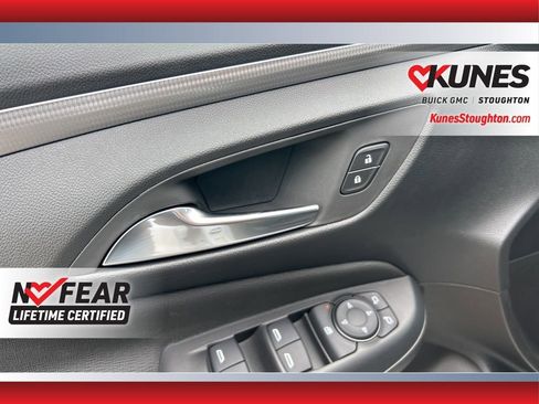 New 2025 Buick Envista Avenir image 21