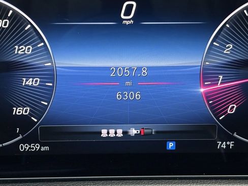 Certified 2025 Mercedes-Benz GLB 250 image 25