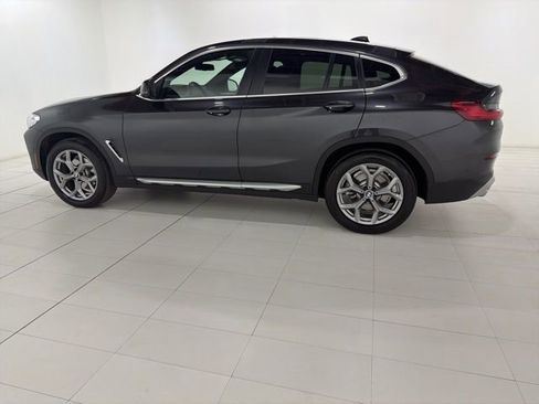 Certified 2023 BMW X4 xDrive30i w/ Premium Package image 2