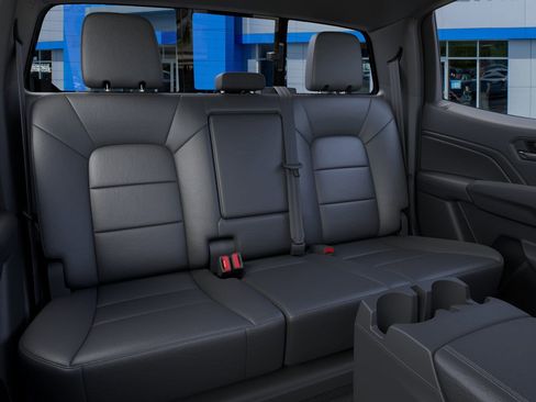 New 2026 GMC Canyon Elevation w/ Convenience Package image 41