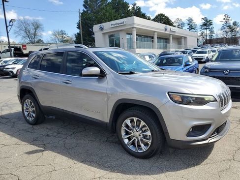 Used 2021 Jeep Cherokee Latitude Plus w/ Sun & Sound Group image 3