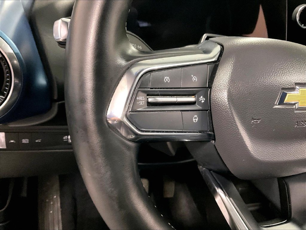 Used 2024 Chevrolet Equinox EV LT w/ Active Safety Package 3 FWD image 23