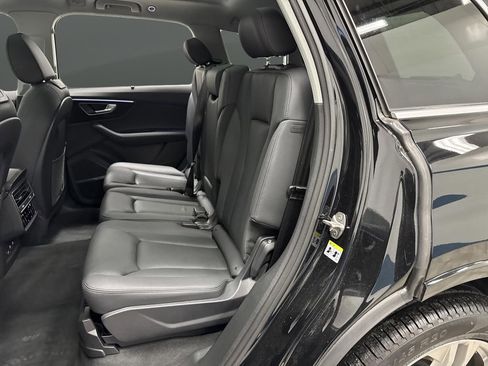 Used 2023 Audi Q7 3.0T Premium Plus w/ Premium Plus Package image 30