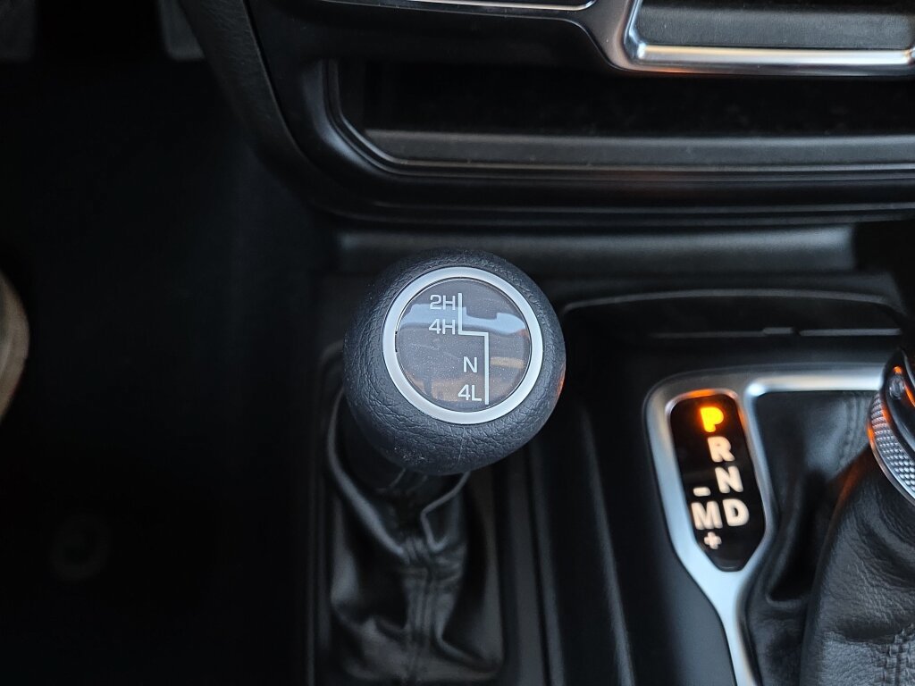 Used 2022 Jeep Wrangler Sport AWD/4WD image 23