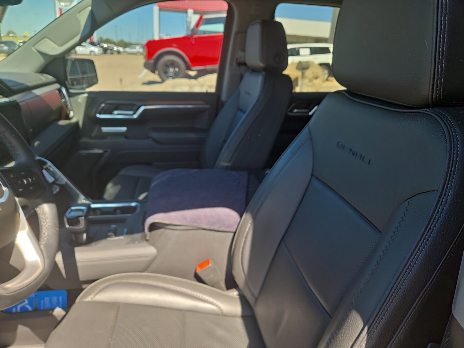 Used 2026 GMC Sierra 1500 Denali w/ Technology Package AWD/4WD image 12