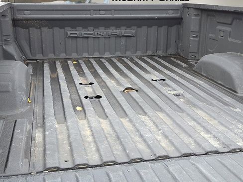 Used 2022 GMC Sierra 3500 Denali w/ Denali Ultimate Package image 8