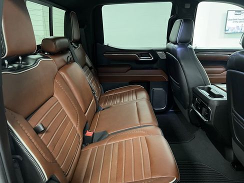 Used 2024 GMC Sierra 1500 Denali Ultimate image 55