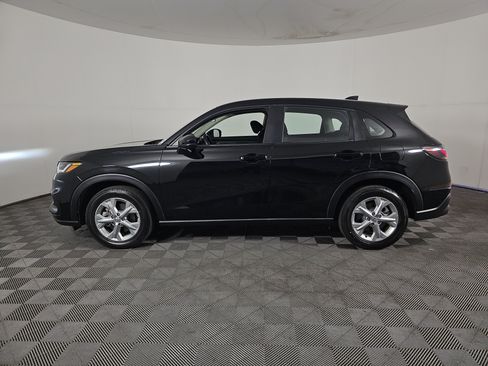 Certified 2024 Honda HR-V LX image 7