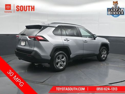 Used 2025 Toyota RAV4 XLE image 2