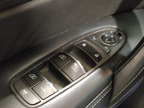 Used 2017 Nissan Armada Platinum w/ Captain Seat Package image 27