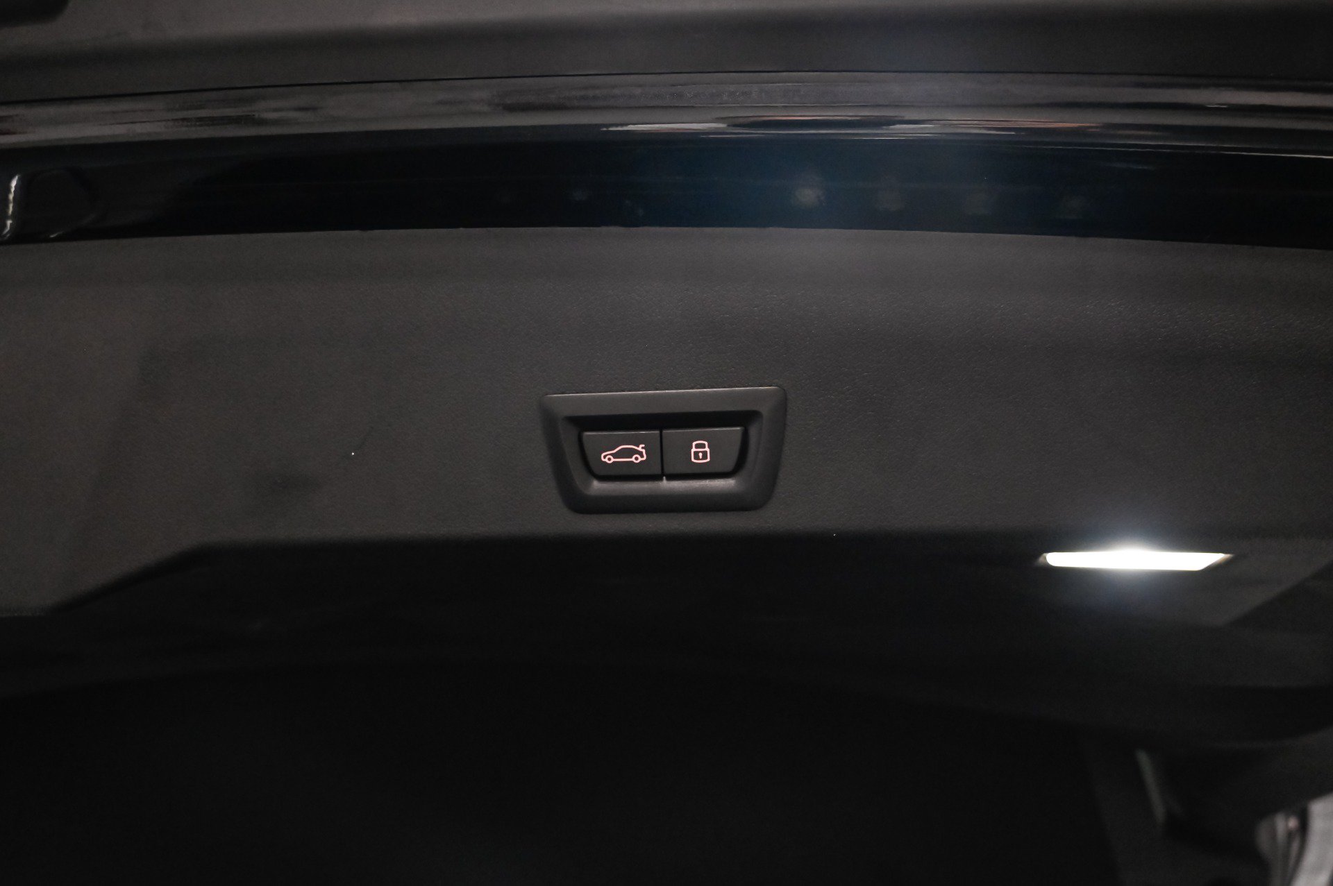 Used 2023 BMW XM w/ M Driver's Package AWD/4WD image 62