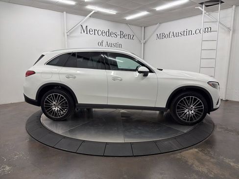 Used 2026 Mercedes-Benz GLC 300 image 8